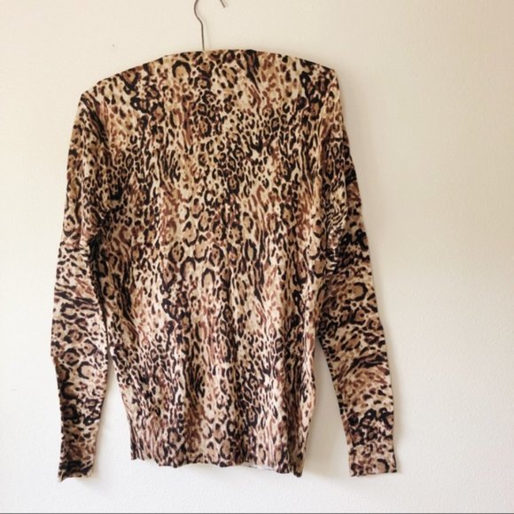Cheetah animal print knit button cardigan sweater‎ Merona target M - Picture 4 of 6